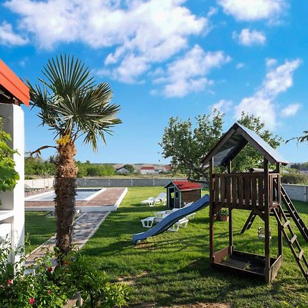 Villa House Rose With Garden And Pool Ljubač Esterno foto